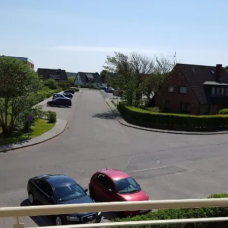 Karl-theo-am-wald アパート